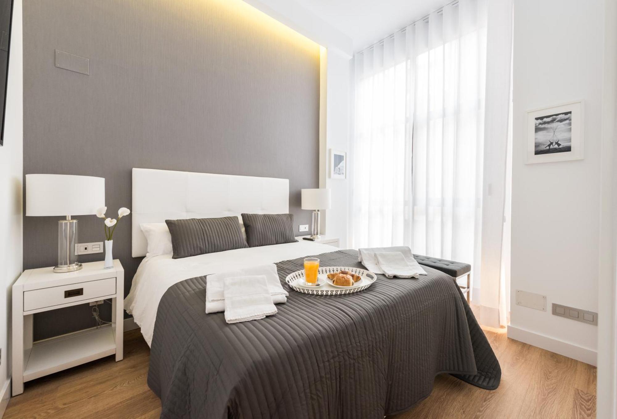 Malasana Plaza Apartamento Madri Exterior foto
