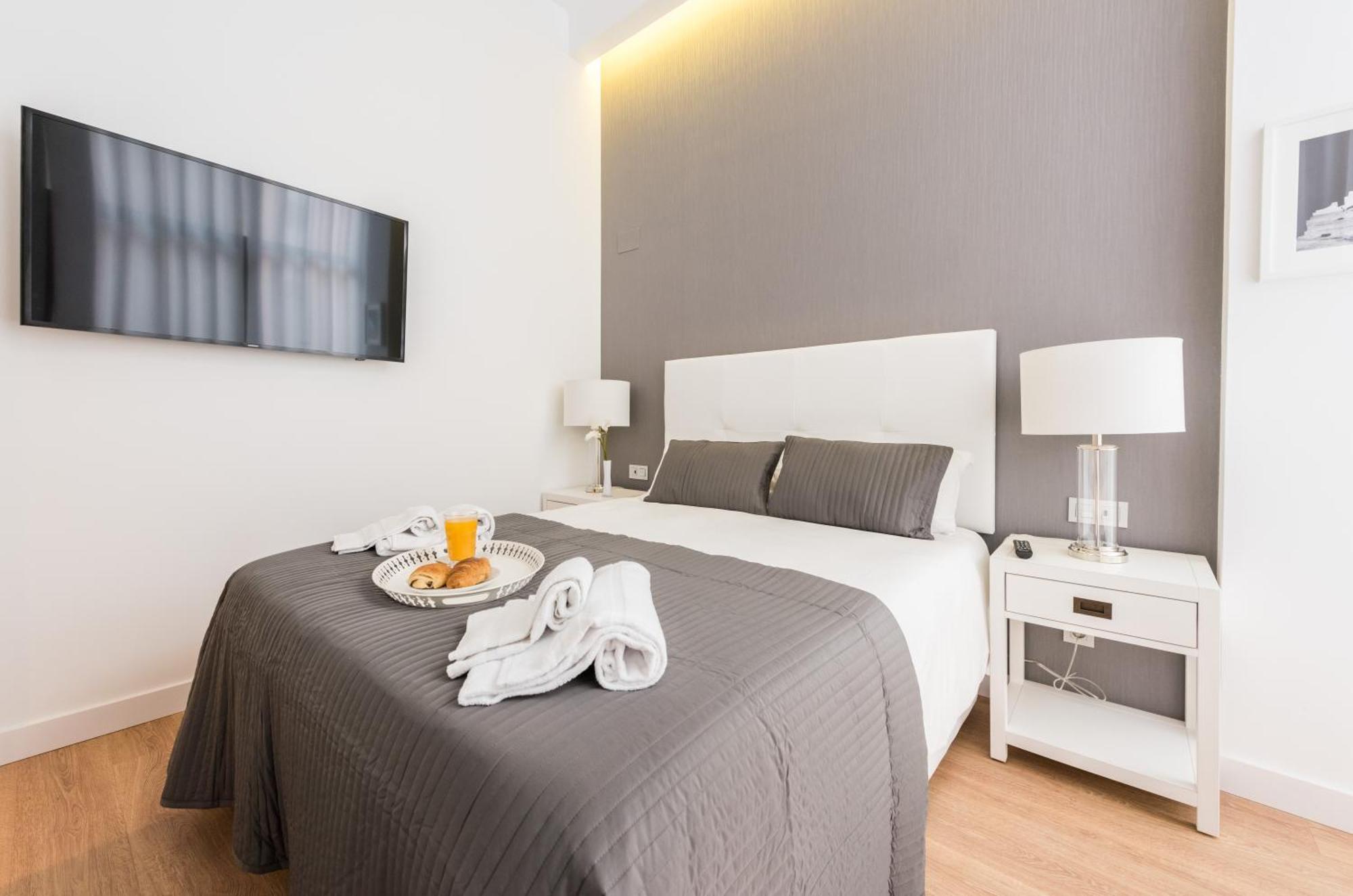 Malasana Plaza Apartamento Madri Exterior foto
