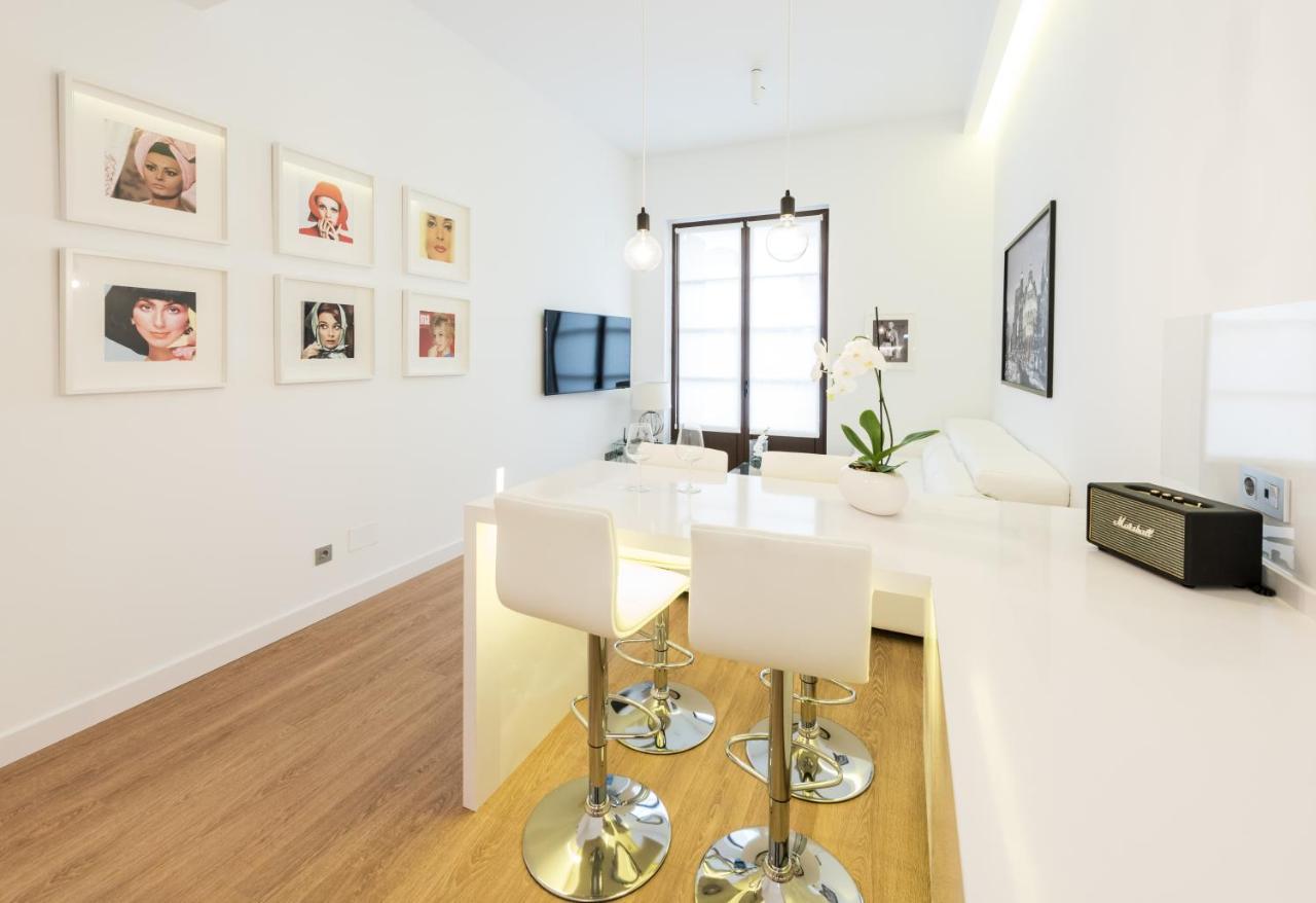 Malasana Plaza Apartamento Madri Exterior foto